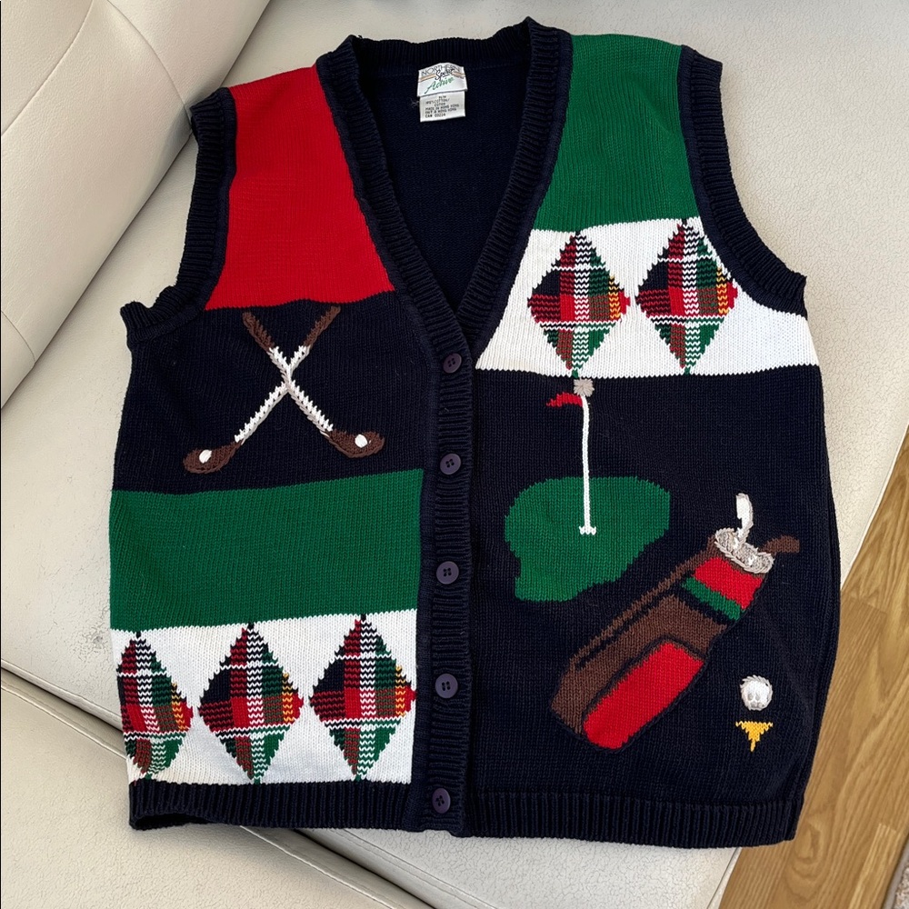 Vintage Golf Themed Northern Reflections Knit Vest with Colorful Patterns